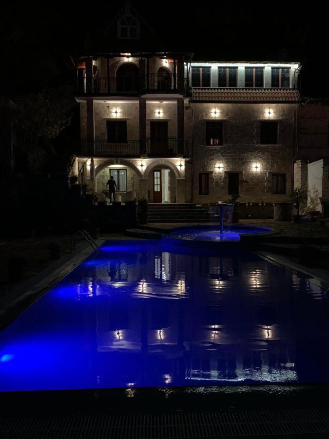 Villa Celaj “The Castle” Krujë Eksteriør billede